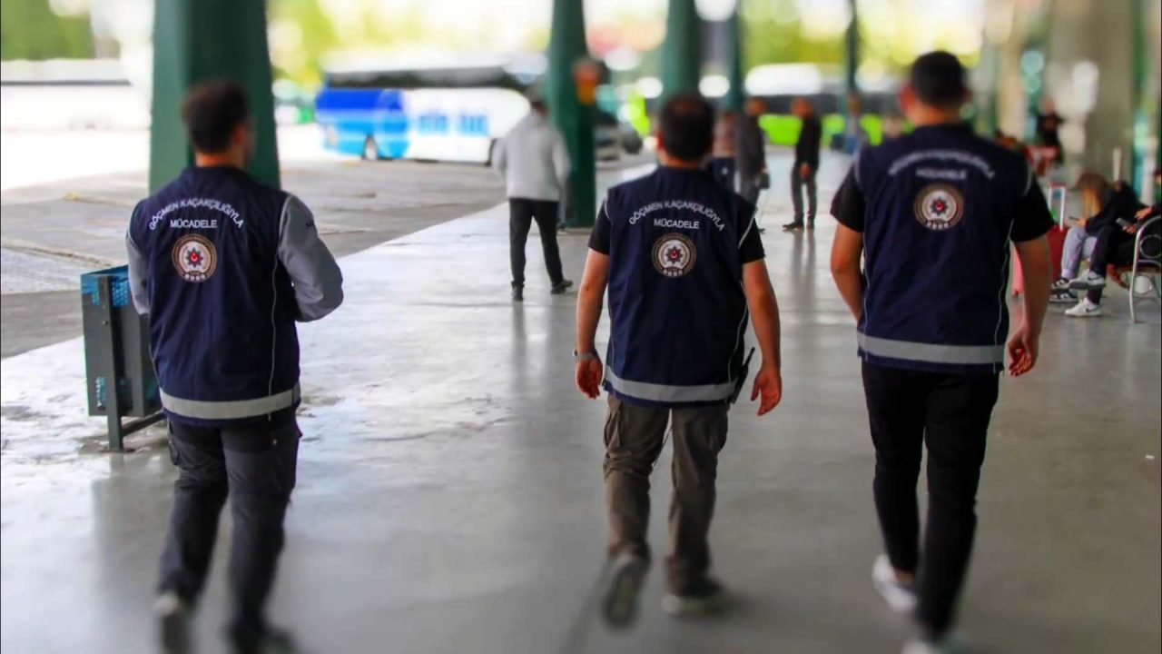 Türkiye Genelinde Göçmen Kaçakçılığına Büyük Darbe!