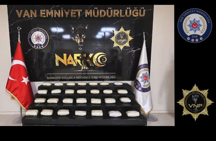 Van’da Uyuşturucu Operasyonu: 28 Kilo 640 Gram Metamfetamin Ele Geçirildi
