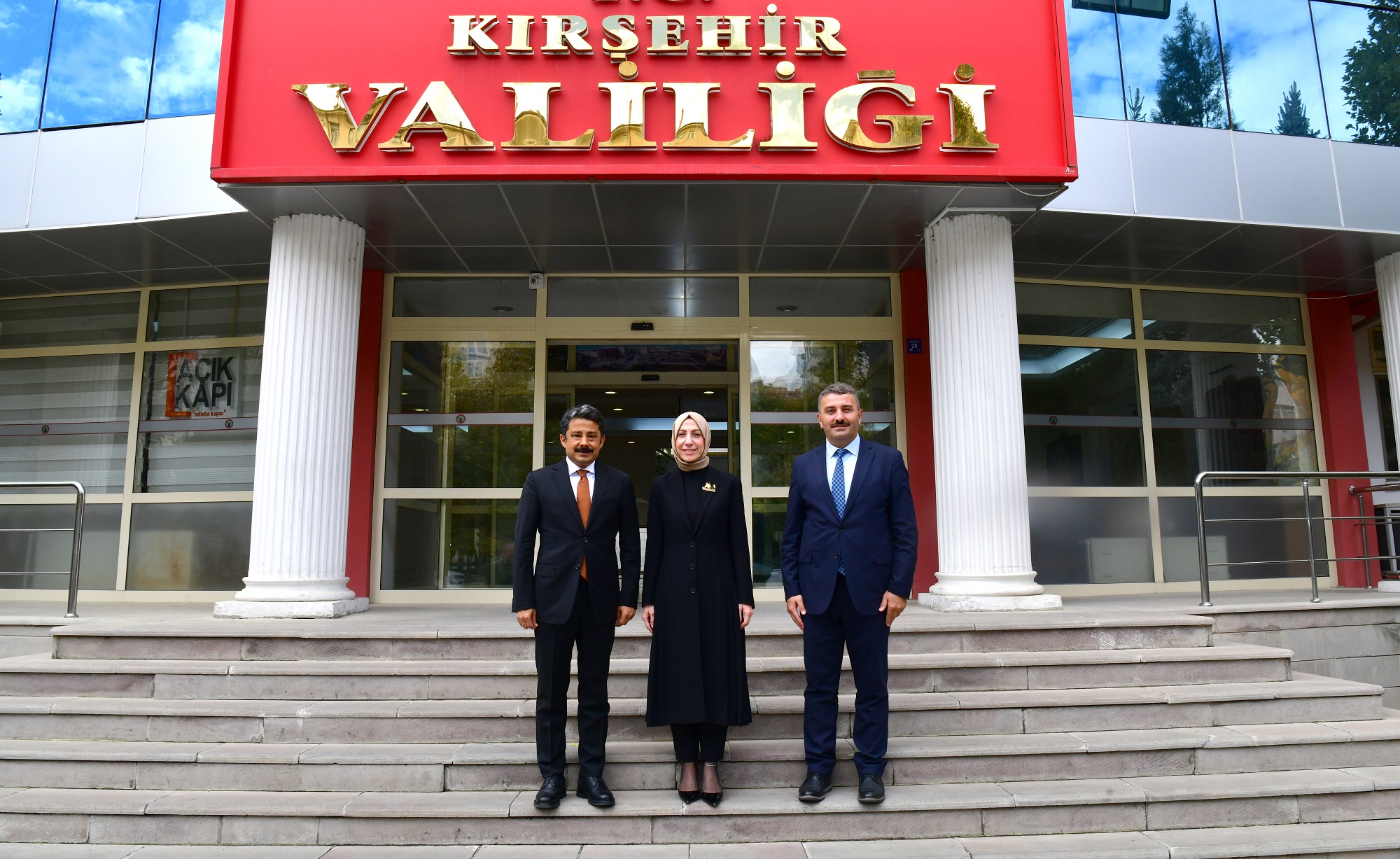 Gençlik ve Spor Bakan Yardımcısı Safa Koçoğlu’ndan Kırşehir Valiliğine Ziyaret