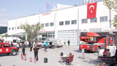 Malatya Eğitim Ve Araştırma Hastanesi’nde Gerçeğini Aratmayan Yangın Tatbikatı
