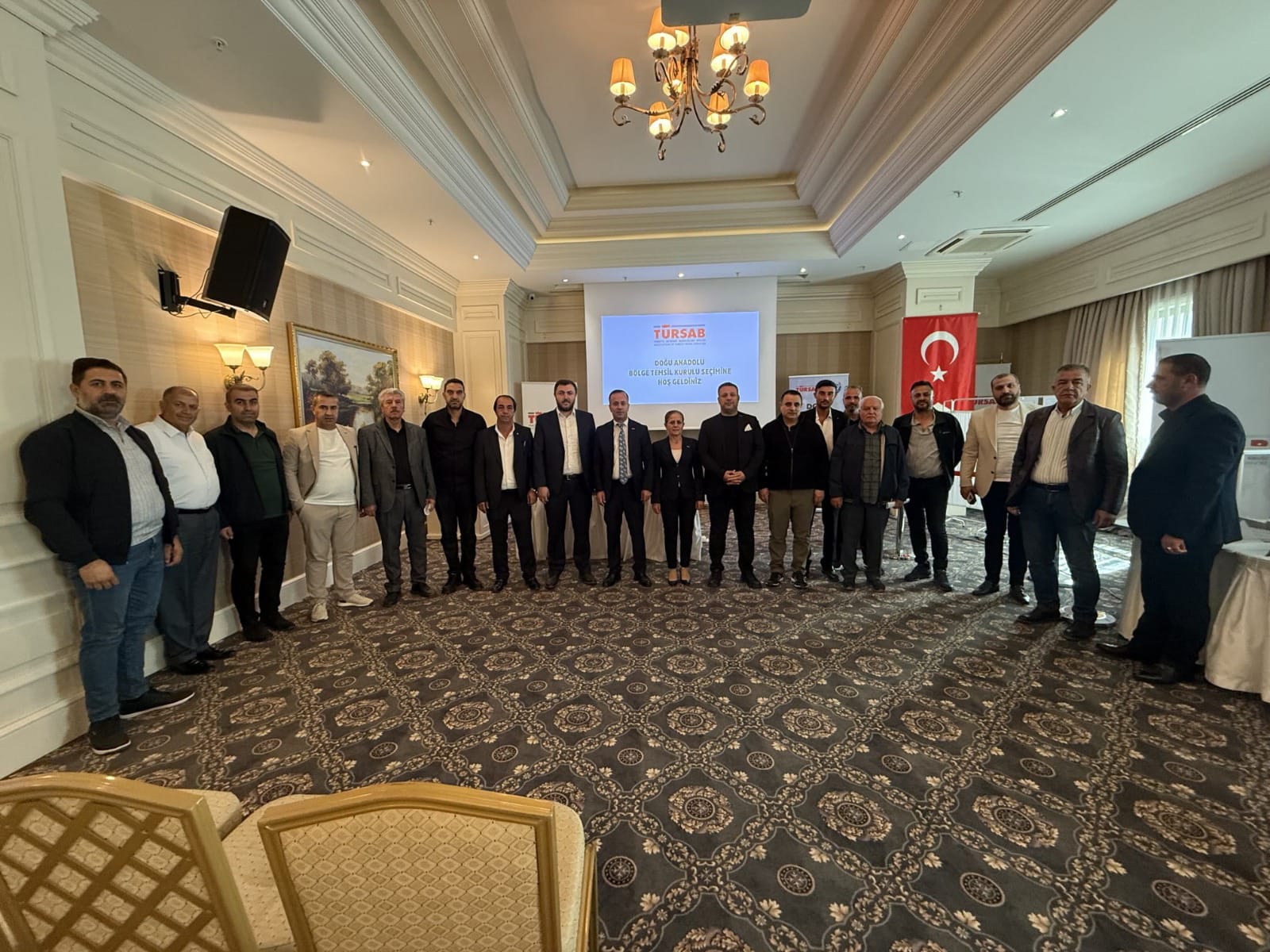 TÜRSAB Doğu Anadolu Temsilciliği Seçiminde Cevdet Özgökçe Yeniden Başkan Seçildi